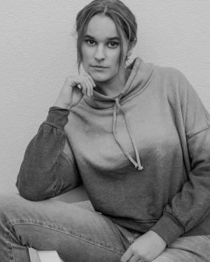 Xirena Sweatshirt