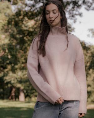 Vanessa Bruno Turtleneck