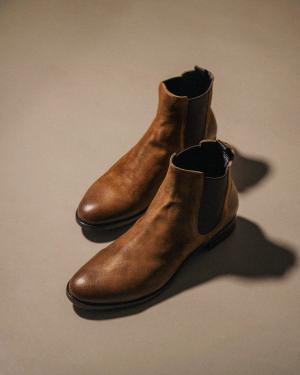 To Boot Cigar Rustic Chelsea Boot