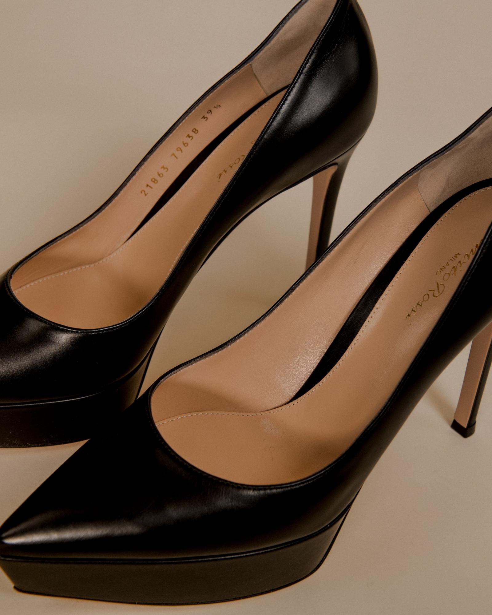 gianvito rossi platform pumps