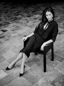 Black & White photo of female model in Center 1 courtyard wearing Narciso Rodriguez.