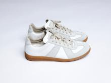 Off white Maison Margiela sneaker with gum sole