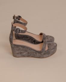 Gianvito rossi wedges new arrivals