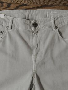PT01 Jeans